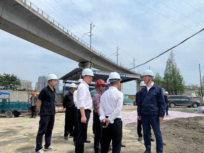 瓯海区委书记曾瑞华率队开展节前安全、森林防火、春耕备耕等检查(图2)