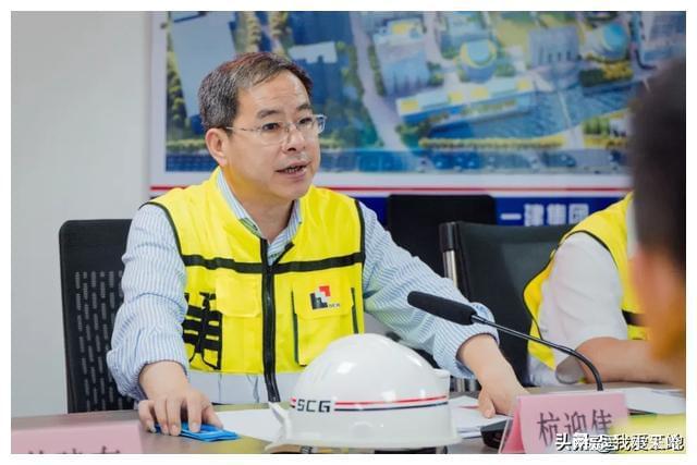 确保人员安全、工程安全杭迎伟检查kaiyun登录入口开云张江之尚项目防汛防台工作(图3)