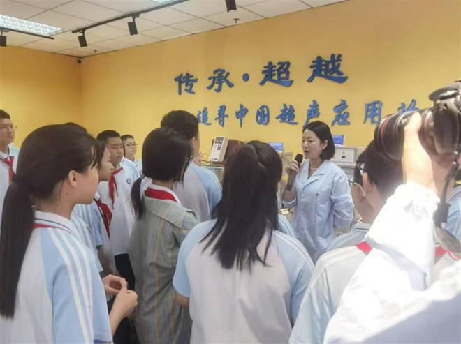 开云kaiyun官网80位中小学生化身为“小小检测工程师”近距离接触医疗器械前沿科技(图5)